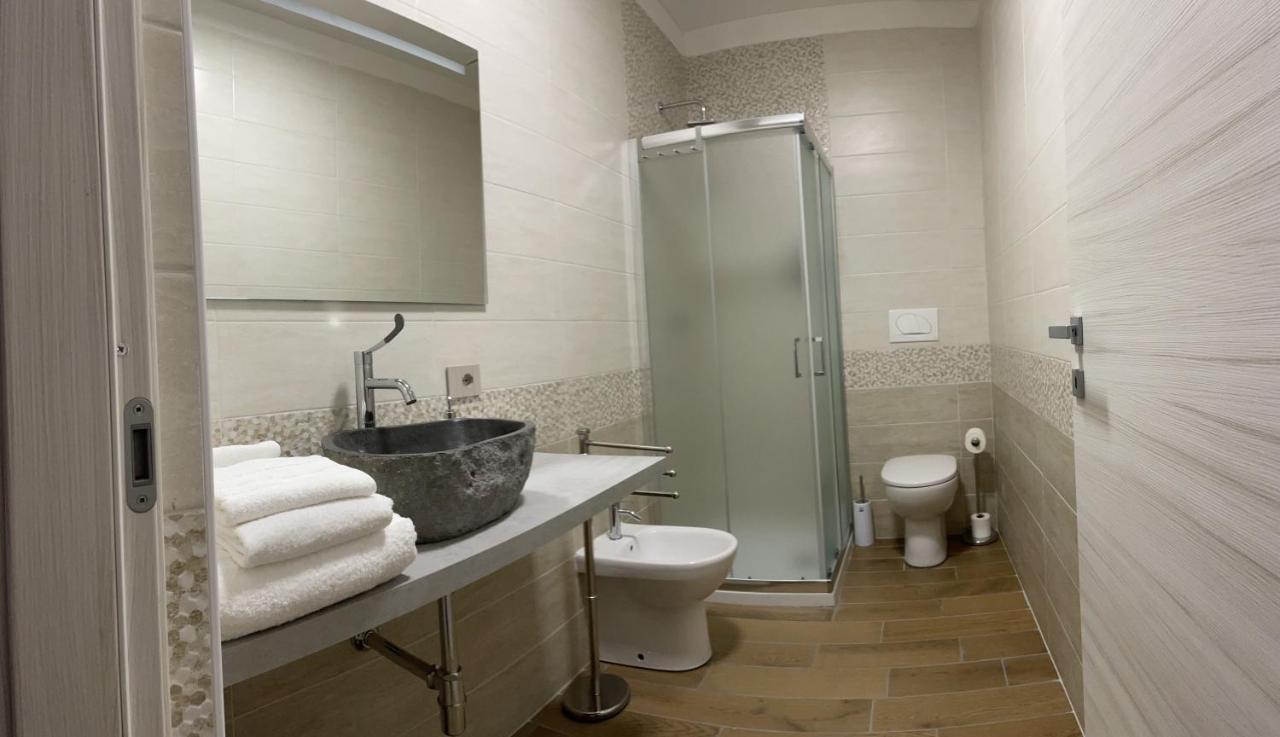 Villoresi Rooms Castano Primo Luaran gambar